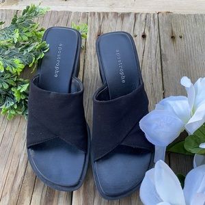 Apostrophe Slip-on 3” Wedges, Size 8M, Black